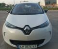 Белый Рено Зое, объемом двигателя 0 л и пробегом 103 тыс. км за 7450 $, фото 1 на Automoto.ua
