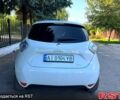 Білий Рено Зое, об'ємом двигуна 40 л та пробігом 200 тис. км за 9500 $, фото 3 на Automoto.ua