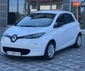 Белый Рено Зое, объемом двигателя 0 л и пробегом 164 тыс. км за 8700 $, фото 2 на Automoto.ua