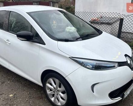 Белый Рено Зое, объемом двигателя 0 л и пробегом 147 тыс. км за 7000 $, фото 5 на Automoto.ua