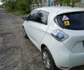 Белый Рено Зое, объемом двигателя 0 л и пробегом 114 тыс. км за 10000 $, фото 29 на Automoto.ua