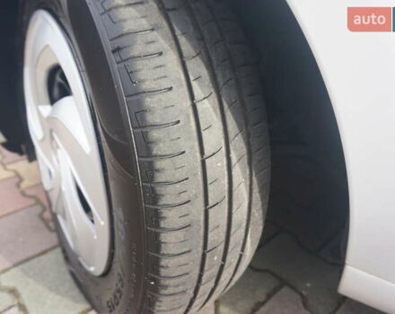 Білий Рено Зое, об'ємом двигуна 0 л та пробігом 112 тис. км за 6777 $, фото 59 на Automoto.ua