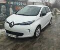 Белый Рено Зое, объемом двигателя 0 л и пробегом 129 тыс. км за 8300 $, фото 1 на Automoto.ua