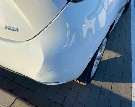 Білий Рено Зое, об'ємом двигуна 0 л та пробігом 51 тис. км за 9199 $, фото 12 на Automoto.ua