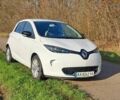 Белый Рено Зое, объемом двигателя 0 л и пробегом 163 тыс. км за 7950 $, фото 3 на Automoto.ua