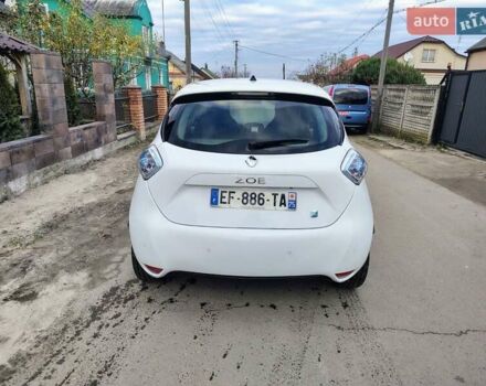 Білий Рено Зое, об'ємом двигуна 0 л та пробігом 40 тис. км за 6900 $, фото 9 на Automoto.ua