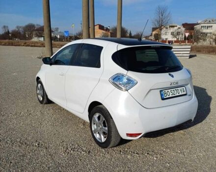 Білий Рено Зое, об'ємом двигуна 0 л та пробігом 131 тис. км за 9399 $, фото 4 на Automoto.ua