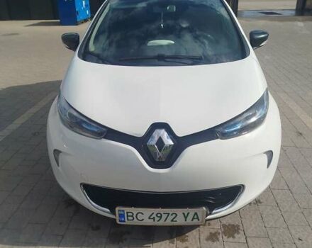 Белый Рено Зое, объемом двигателя 0 л и пробегом 161 тыс. км за 6300 $, фото 7 на Automoto.ua