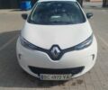 Белый Рено Зое, объемом двигателя 0 л и пробегом 161 тыс. км за 6300 $, фото 7 на Automoto.ua