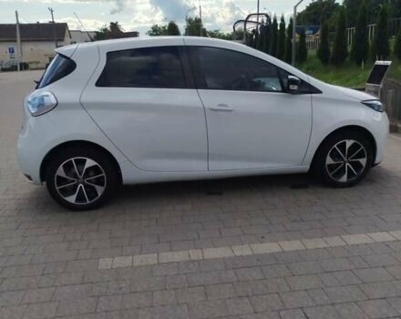 Белый Рено Зое, объемом двигателя 0 л и пробегом 161 тыс. км за 6300 $, фото 5 на Automoto.ua