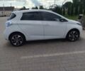 Белый Рено Зое, объемом двигателя 0 л и пробегом 161 тыс. км за 6300 $, фото 5 на Automoto.ua