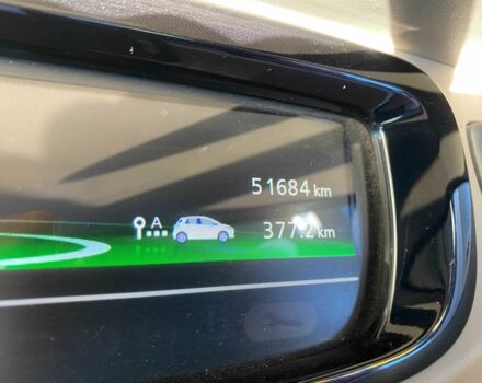 Білий Рено Зое, об'ємом двигуна 0 л та пробігом 51 тис. км за 9199 $, фото 11 на Automoto.ua