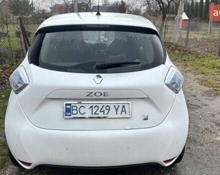 Белый Рено Зое, объемом двигателя 0 л и пробегом 147 тыс. км за 7000 $, фото 2 на Automoto.ua