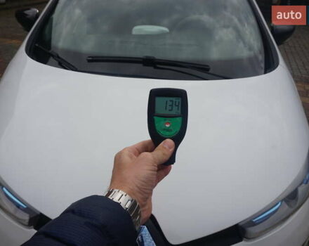 Білий Рено Зое, об'ємом двигуна 0 л та пробігом 112 тис. км за 6777 $, фото 64 на Automoto.ua