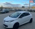 Белый Рено Зое, объемом двигателя 0 л и пробегом 125 тыс. км за 6300 $, фото 3 на Automoto.ua