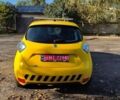 Белый Рено Зое, объемом двигателя 0 л и пробегом 30 тыс. км за 8500 $, фото 3 на Automoto.ua