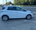 Білий Рено Зое, об'ємом двигуна 0 л та пробігом 100 тис. км за 7800 $, фото 5 на Automoto.ua