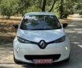 Белый Рено Зое, объемом двигателя 0 л и пробегом 155 тыс. км за 6999 $, фото 4 на Automoto.ua
