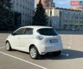 Білий Рено Зое, об'ємом двигуна 0 л та пробігом 307 тис. км за 5500 $, фото 3 на Automoto.ua
