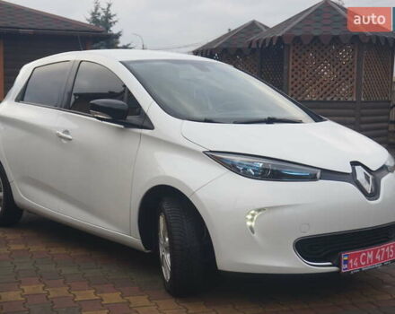 Білий Рено Зое, об'ємом двигуна 0 л та пробігом 111 тис. км за 7555 $, фото 4 на Automoto.ua