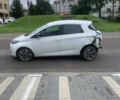 Белый Рено Зое, объемом двигателя 0 л и пробегом 84 тыс. км за 3700 $, фото 1 на Automoto.ua