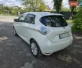 Белый Рено Зое, объемом двигателя 0 л и пробегом 107 тыс. км за 6900 $, фото 2 на Automoto.ua