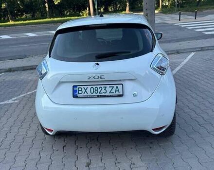 Білий Рено Зое, об'ємом двигуна 0 л та пробігом 100 тис. км за 7800 $, фото 9 на Automoto.ua