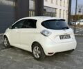 Белый Рено Зое, объемом двигателя 0 л и пробегом 86 тыс. км за 7200 $, фото 3 на Automoto.ua