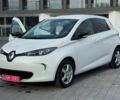 Белый Рено Зое, объемом двигателя 0 л и пробегом 164 тыс. км за 5999 $, фото 1 на Automoto.ua