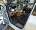 Белый Рено Зое, объемом двигателя 0 л и пробегом 145 тыс. км за 5950 $, фото 14 на Automoto.ua