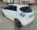 Белый Рено Зое, объемом двигателя 0 л и пробегом 104 тыс. км за 7300 $, фото 4 на Automoto.ua