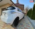 Белый Рено Зое, объемом двигателя 0 л и пробегом 139 тыс. км за 7200 $, фото 8 на Automoto.ua