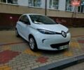 Белый Рено Зое, объемом двигателя 0 л и пробегом 58 тыс. км за 6950 $, фото 4 на Automoto.ua
