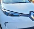 Белый Рено Зое, объемом двигателя 0 л и пробегом 113 тыс. км за 7200 $, фото 10 на Automoto.ua