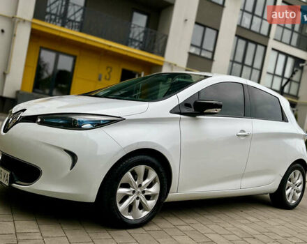 Білий Рено Зое, об'ємом двигуна 0 л та пробігом 108 тис. км за 6499 $, фото 2 на Automoto.ua