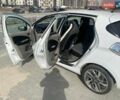 Білий Рено Зое, об'ємом двигуна 0 л та пробігом 104 тис. км за 7300 $, фото 7 на Automoto.ua