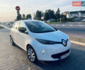 Белый Рено Зое, объемом двигателя 0 л и пробегом 70 тыс. км за 7500 $, фото 1 на Automoto.ua