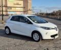 Белый Рено Зое, объемом двигателя 0 л и пробегом 84 тыс. км за 9600 $, фото 2 на Automoto.ua