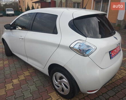 Білий Рено Зое, об'ємом двигуна 0 л та пробігом 112 тис. км за 6777 $, фото 19 на Automoto.ua