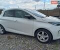 Белый Рено Зое, объемом двигателя 0 л и пробегом 48 тыс. км за 7500 $, фото 4 на Automoto.ua