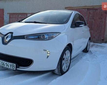 Білий Рено Зое, об'ємом двигуна 0 л та пробігом 41 тис. км за 6800 $, фото 16 на Automoto.ua