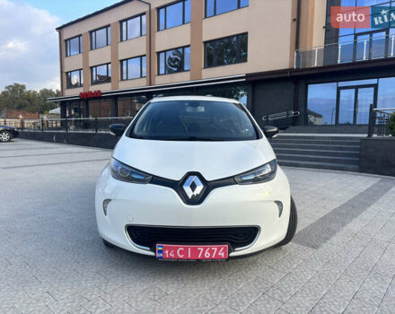 Білий Рено Зое, об'ємом двигуна 0 л та пробігом 118 тис. км за 6900 $, фото 1 на Automoto.ua