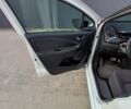 Білий Рено Зое, об'ємом двигуна 0 л та пробігом 135 тис. км за 9300 $, фото 18 на Automoto.ua