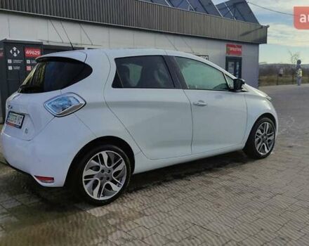 Білий Рено Зое, об'ємом двигуна 0 л та пробігом 104 тис. км за 7500 $, фото 3 на Automoto.ua