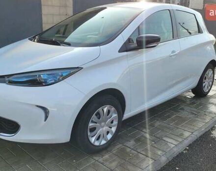 Белый Рено Зое, объемом двигателя 0 л и пробегом 113 тыс. км за 7200 $, фото 5 на Automoto.ua