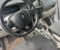 Белый Рено Зое, объемом двигателя 0 л и пробегом 110 тыс. км за 6999 $, фото 8 на Automoto.ua
