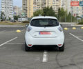 Белый Рено Зое, объемом двигателя 0 л и пробегом 80 тыс. км за 6800 $, фото 8 на Automoto.ua
