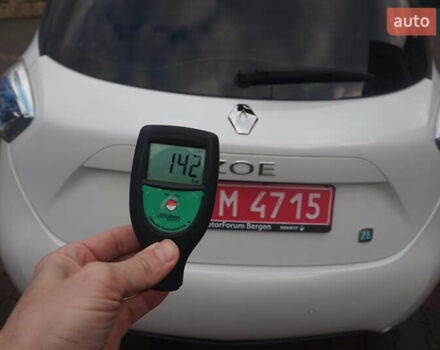 Білий Рено Зое, об'ємом двигуна 0 л та пробігом 111 тис. км за 7555 $, фото 71 на Automoto.ua