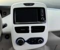 Белый Рено Зое, объемом двигателя 0 л и пробегом 164 тыс. км за 5999 $, фото 21 на Automoto.ua