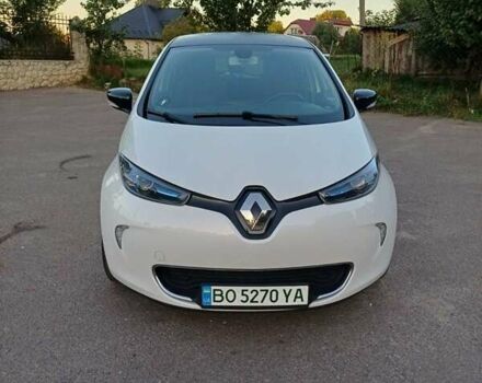 Білий Рено Зое, об'ємом двигуна 0 л та пробігом 135 тис. км за 9300 $, фото 10 на Automoto.ua